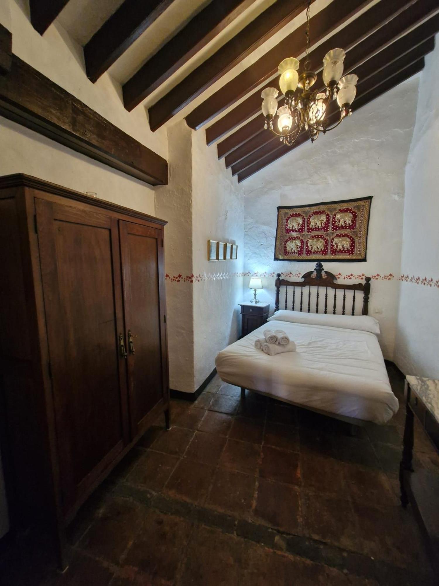 Hotel Rural Verde Oliva Comares Quarto foto